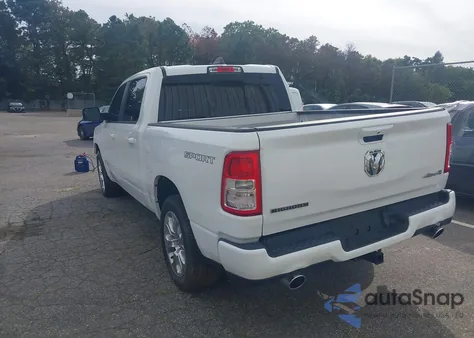 2021 Ram 1500 Big Horn 4X4 5'7 Box из США, поврежденный, VIN 1C6SRFFT2MN655375